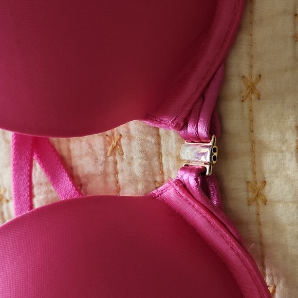 Victoria's Secret Very Sexy Push-up Bra NWOT - Picture 3 of 6